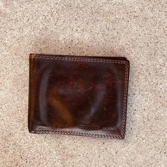 Leather wallet - Picture 2 of 4